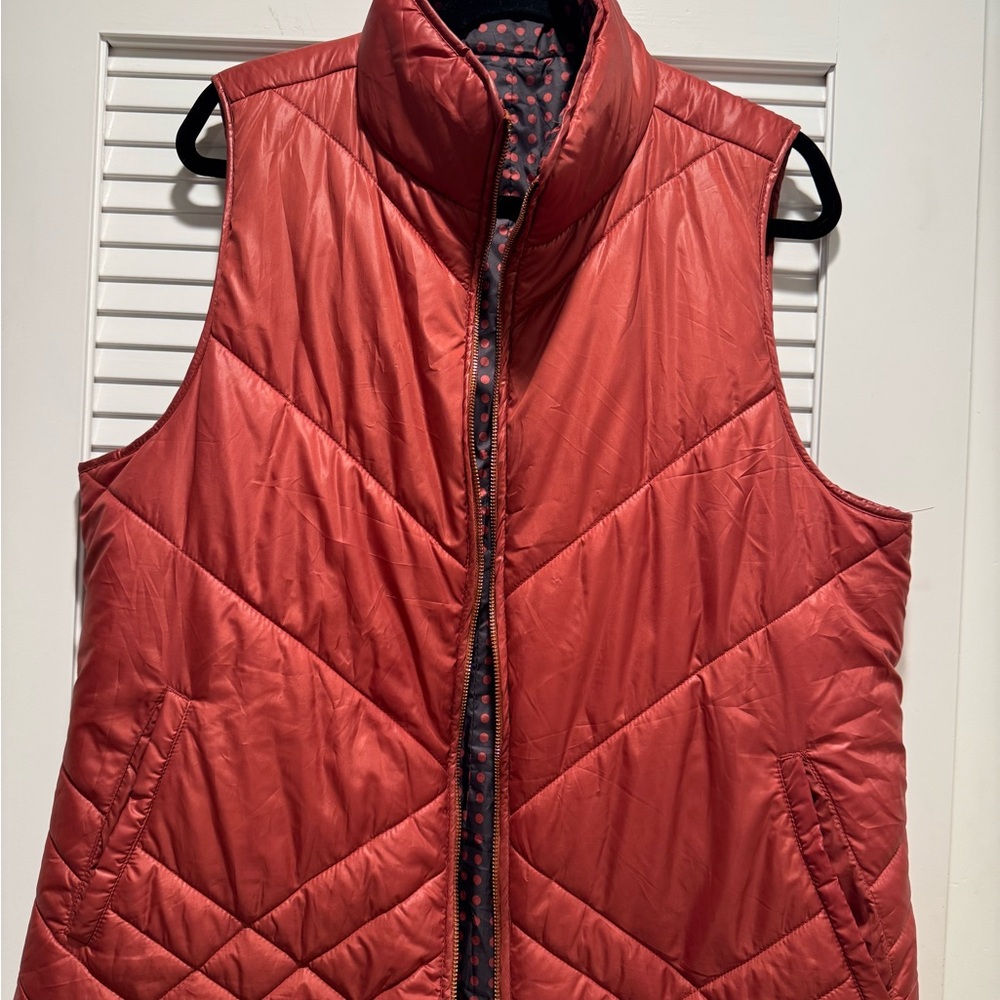 Women's Quilted Vest - 12-14